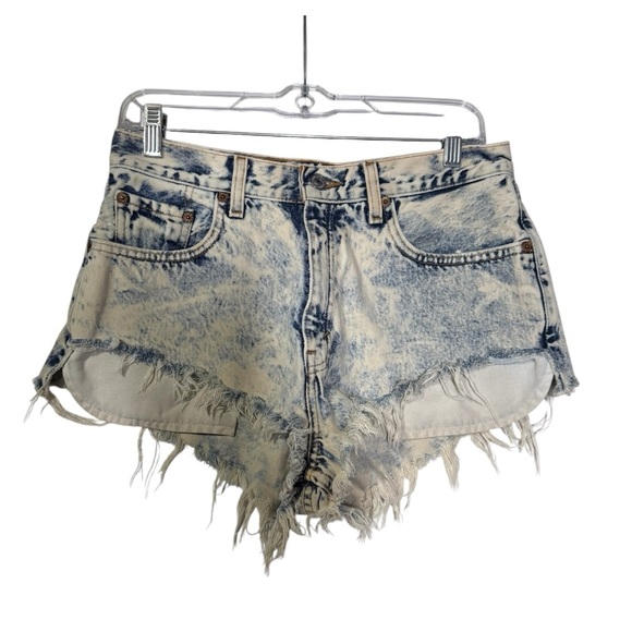 Levi's 560 Loose Fit Cutoff Denim Shorts VINTAGE Size 10 Tie-Dye Blue White - Picture 1 of 9